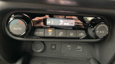 Nissan Juke 1.6 Hybrid N-Connecta 5dr Auto Hybrid Hatchback